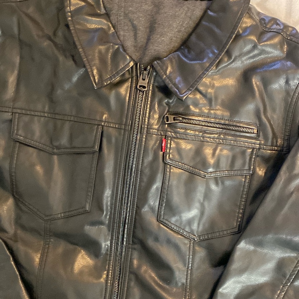 Levi jacket w hoodie